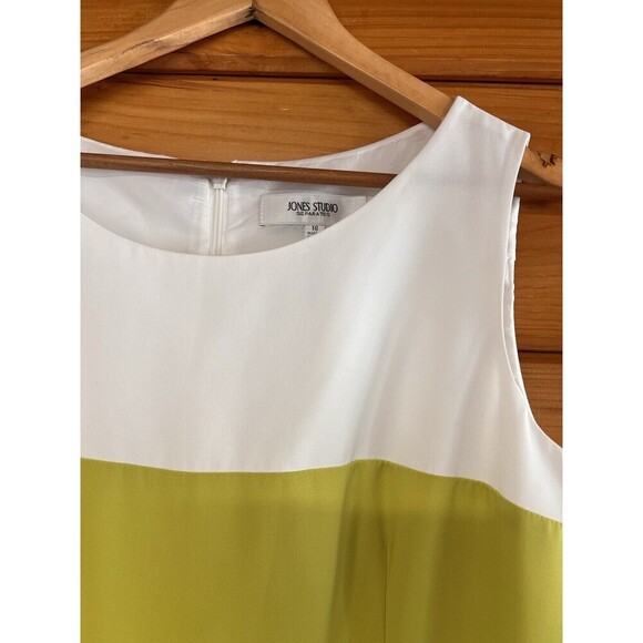 NWT Jones studio Dressbarn Round Neck Sleeveless separates Dress. Size 16 - Picture 2 of 3